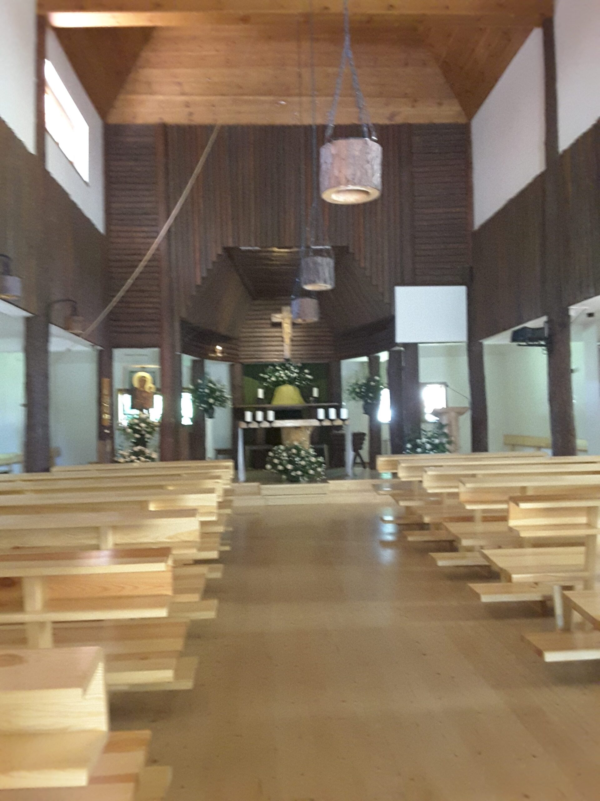 f0cc83_bbb2d32caf1c4cdd84ba3a42354e37f3mv2_d_2448_3264_s_4_2-e1549401140525